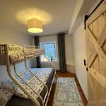 Casa Eifel 펜션 Beilingen